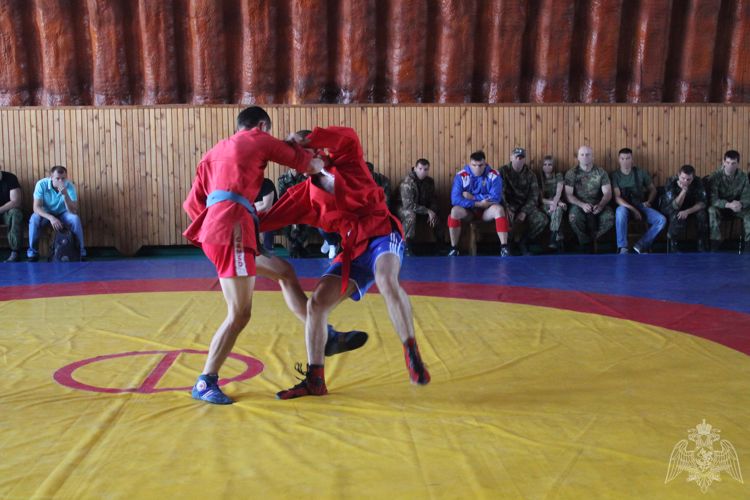 В Оренбурге состоялся командный чемпионат по самбо регионального Управления Росгвардии