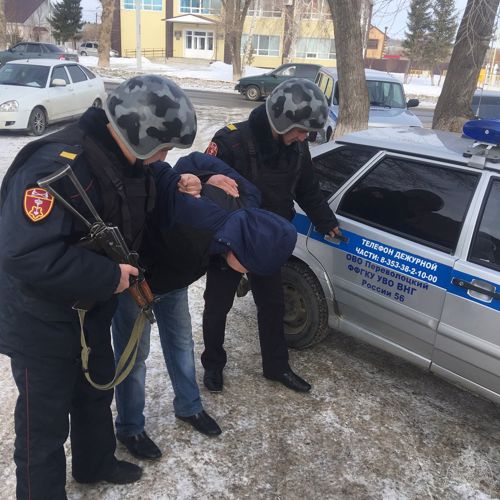 В Оренбургской области сотрудники Росгвардии проводят акцию «Безопасный Новый год»
