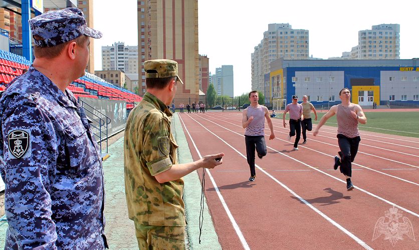 В Оренбуржье росгвардейцы успешно прошли контрольно-проверочные занятия