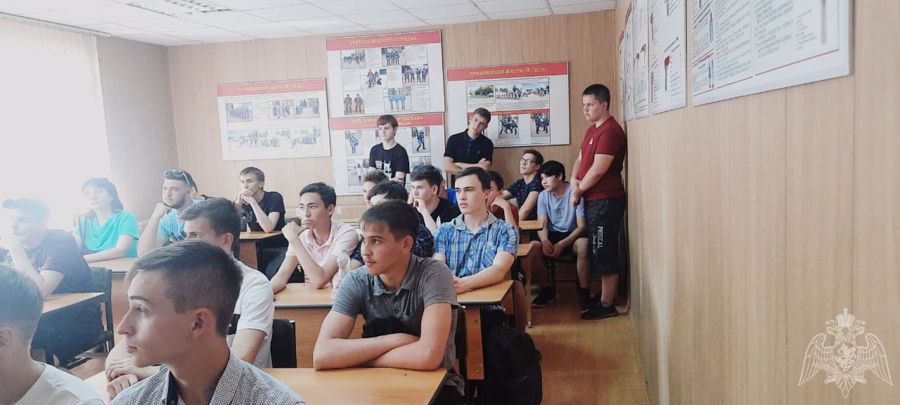 В Оренбуржье росгвардейцы приняли участие в мероприятиях, приуроченных Всемирному дню родителей и Международному дню защиты детей