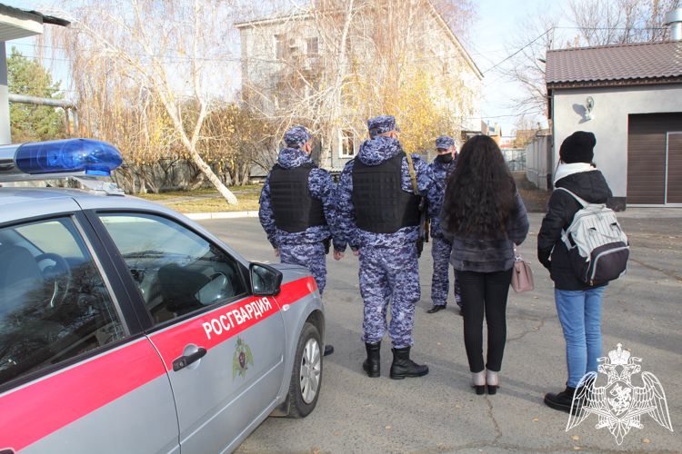 В Оренбурге журналисты региональных СМИ на один день стали бойцами Росгвардии