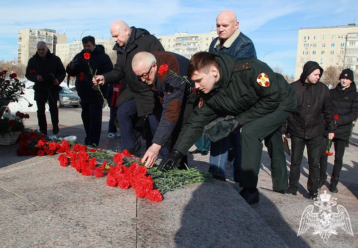 В Оренбурге представители Росгвардии приняли участие в патриотических мероприятиях, посвященных Дню защитника Отечества