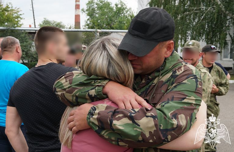 В Оренбурге встретили росгвардейцев - участников специальной военной операции