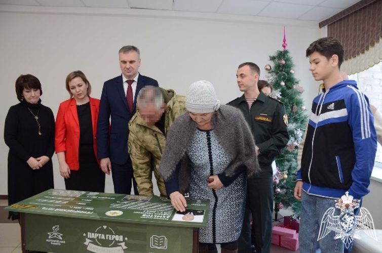 В Оренбурге при содействии Росгвардии открыта «Парта Героя» Рафаэля Ахметова