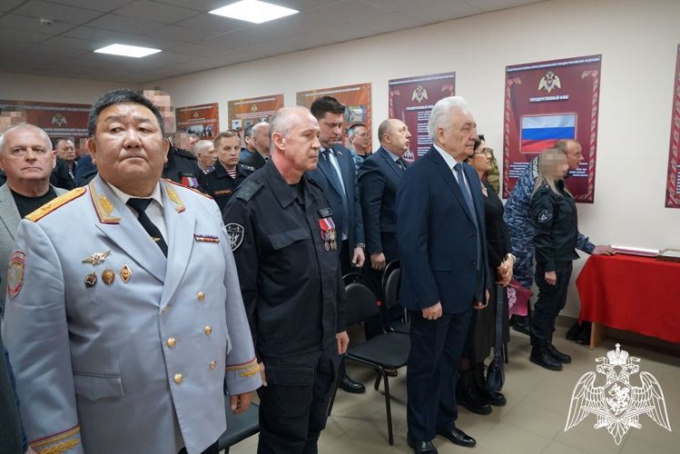 В Оренбуржье СОБР «Рось» Росгвардии отметил 30-летие отряда