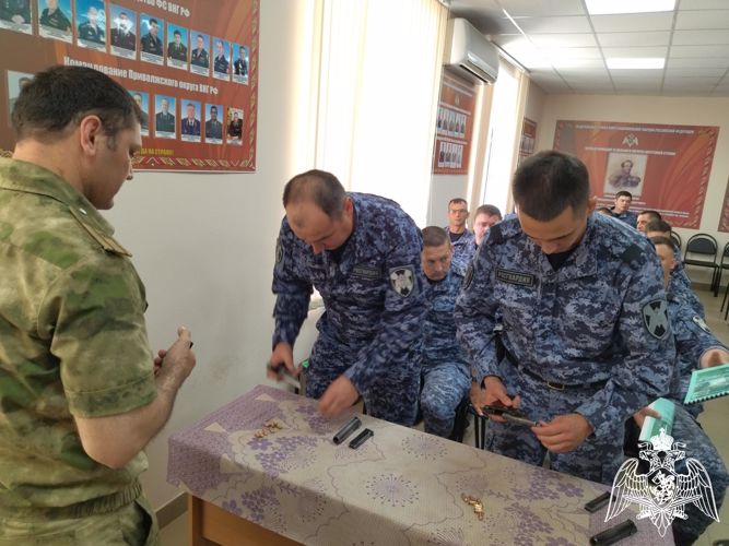 В Оренбургской области росгвардейцы прошли контрольную проверку