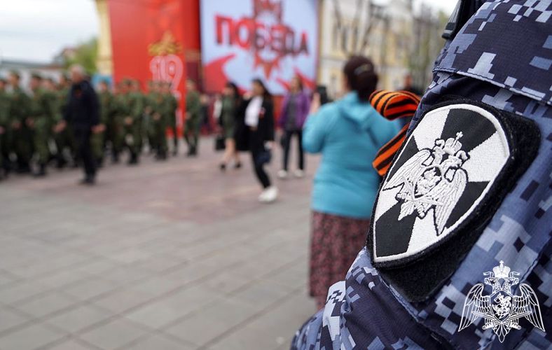 Росгвардия Оренбуржья приняла участие в обеспечении безопасности торжественных мероприятий, посвященных Дню Победы