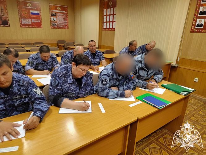 В Оренбурге прошло занятие с руководителями учебных групп военно-политической (политической) работы регионального Управления Росгвардии