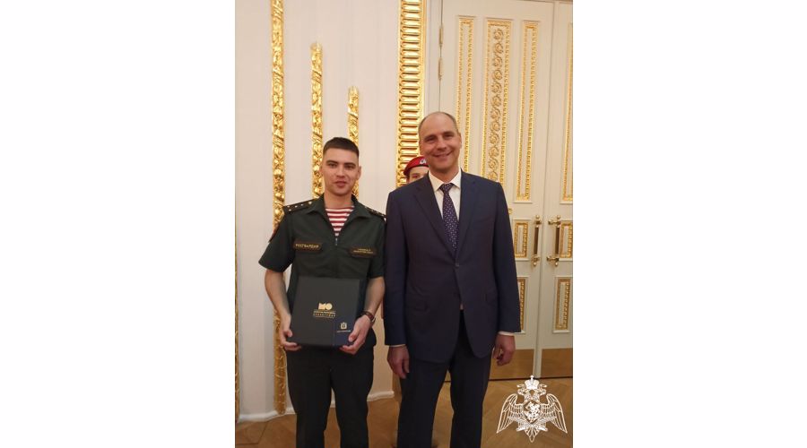 Памятным знаком «Золотая молодежь Оренбуржья» награжден военнослужащий Управления Росгвардии по Оренбургской области