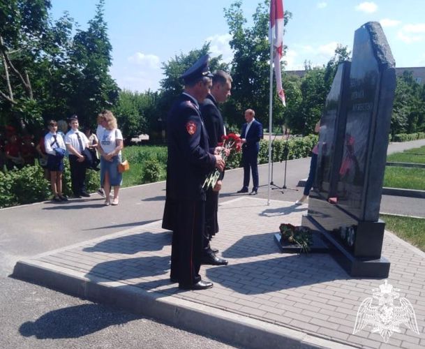 В Оренбуржье открыли памятный знак ветеранам внутренних войск и национальной гвардии