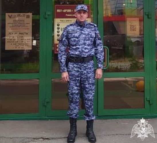 В Оренбуржье сотрудники Росгвардии приняли участие в охране общественного порядка и безопасности в ходе Единого дня голосования