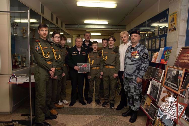 ПРАЗДНИЧНЫЕ МЕРОПРИЯТИЯ ПРОШЛИ В ЧЕСТЬ ДНЯ ВЕТЕРАНОВ ВОЙСК ПРАВОПОРЯДКА В ПРИВОЛЖЬЕ