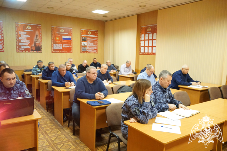 В Управлении Росгвардии по Оренбургской области состоялся семинар - совещание с представителями ведомственной охраны и организаций с особыми уставными задачами