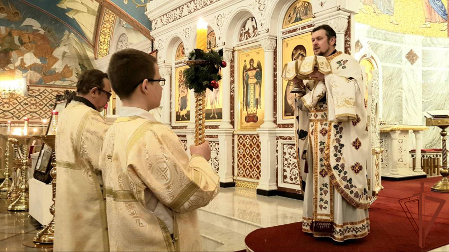 В ГЛАВНОМ ХРАМЕ РОСГВАРДИИ СОСТОЯЛОСЬ КРЕЩЕНСКОЕ БОГОСЛУЖЕНИЕ