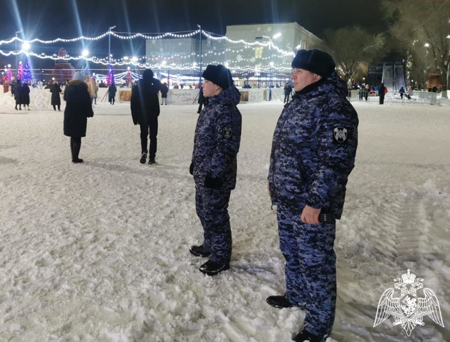 В Оренбургской области росгвардейцы обеспечили охрану общественного порядка в новогоднюю ночь