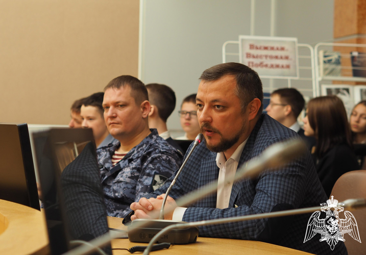 Росгвардейцы приняли участие во встрече-диалоге «Война. Блокада. Память»