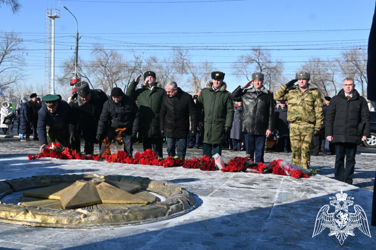 В Оренбурге Росгвардейцы приняли участие в торжественных мероприятиях ко Дню защитника Отечества
