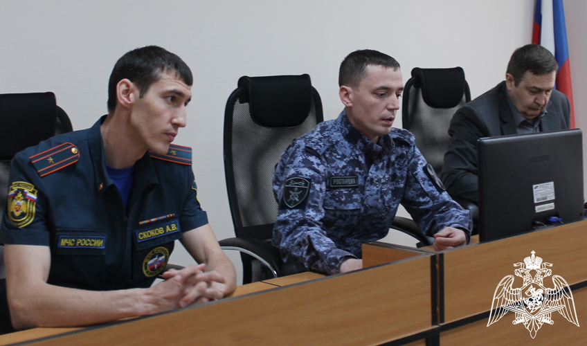 В Оренбурге личному составу Росгвардии довели правила пожарной безопасности