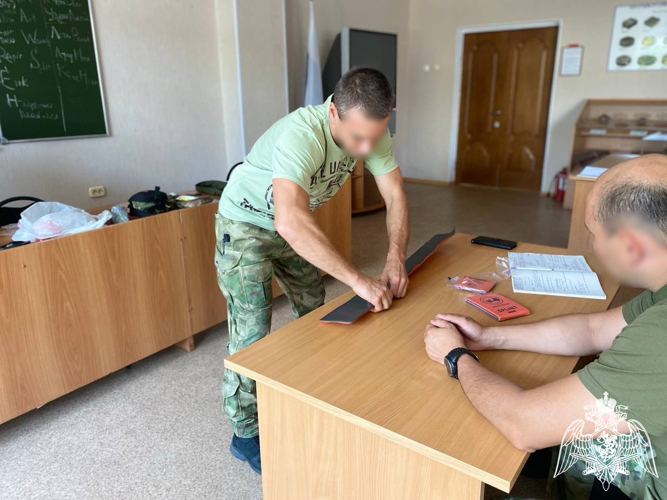 Специалисты медицинской службы Росгвардии отмечают профессиональный праздник