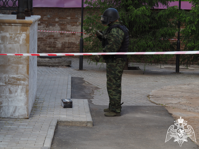 В Оренбурге росгвардейцы приняли участие во всероссийских антитеррористических учениях