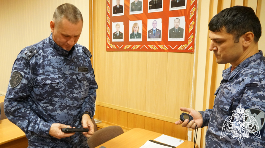 В Оренбурге росгвардейцы успешно прошли  контрольную проверку