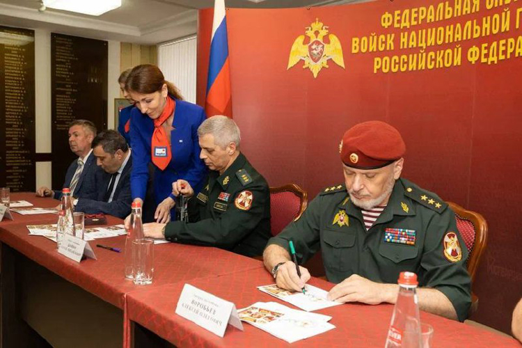 В РОСГВАРДИИ В ПРЕДДВЕРИИ 100-ЛЕТИЯ ДИВИЗИИ ИМЕНИ Ф.Э. ДЗЕРЖИНСКОГО СОСТОЯЛОСЬ ТОРЖЕСТВЕННОЕ ГАШЕНИЕ ПОЧТОВЫХ МАРОК