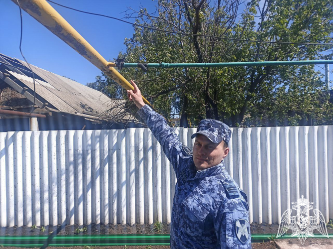 РОСГВАРДЕЙЦЫ ПОТУШИЛИ ПОЖАР В ЧАСТНОМ ДОМЕ В ОРЕНБУРГСКОЙ ОБЛАСТИ