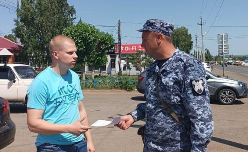 Росгвардейцы проводят профилактическую акцию «Безопасный отпуск»
