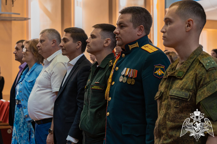 Росгвардейцы приняли участие в форуме памяти и единства «Это забыть нельзя…»