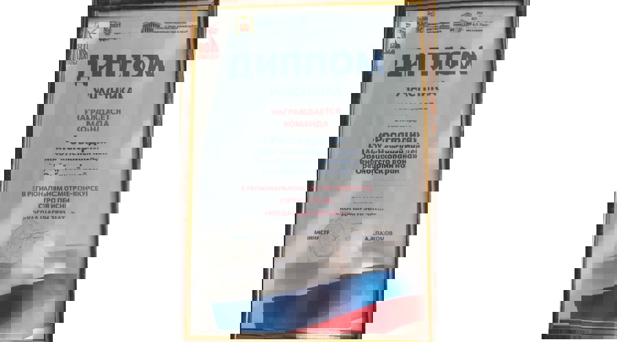 Кадеты приняли участие смотре - конкурсе строя и песни «Когда шаги звучат...»