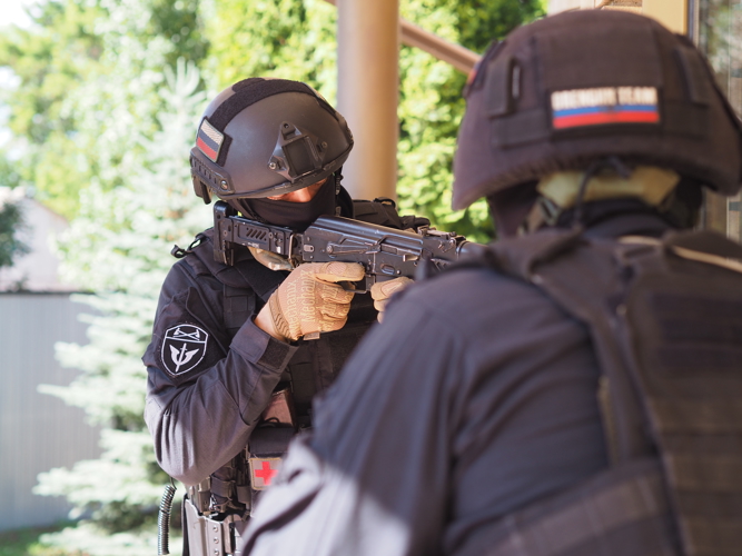 При силовой поддержке Росгвардии задержаны 94 нелегальных мигранта  во время рейда по стройкам и рынкам Оренбурга