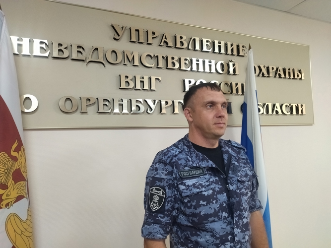 Сотрудники вневедомственной охраны Росгвардии рассказали призывникам о возможности поступления в ВУЗы Росгвардии по окончанию военной службы по призыву