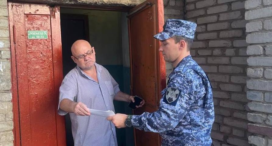 В Соль-Илецке сотрудники вневедомственной охраны проводят мероприятия по профилактике преступности
