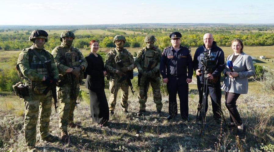 Росгвардейцы оказали содействие в съемке клипа «Вернись, родной» певице Анастасии Медной. Телесюжет ГТРК «Оренбург» (видео) 