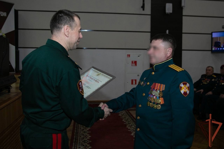 ОПЕРАТИВНЫЙ СБОР РУКОВОДЯЩЕГО СОСТАВА ПРИВОЛЖСКОГО ОКРУГА РОСГВАРДИИ ЗАВЕРШИЛСЯ В НИЖНЕМ НОВГОРОДЕ (ВИДЕО)