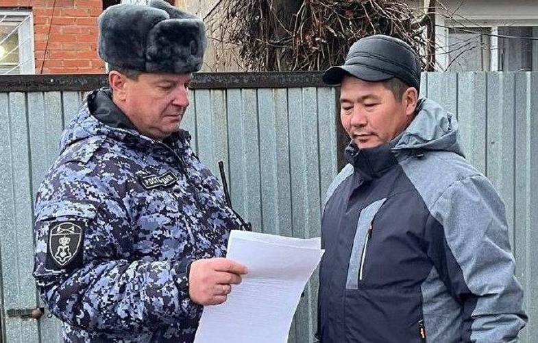 В рамках акции «Безопасный Новый год» росгвардейцы  рассказали гражданам о том, как обезопасить свое имущество от преступных посягательств 