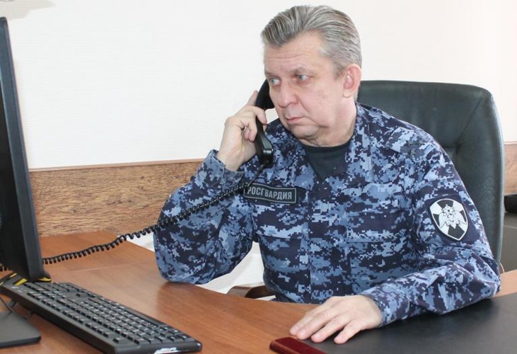 В Оренбурге состоялась прямая линия с гражданами по вопросу трудоустройства на службу в Росгвардию и поступлению в ведомственные  институты (видео)
