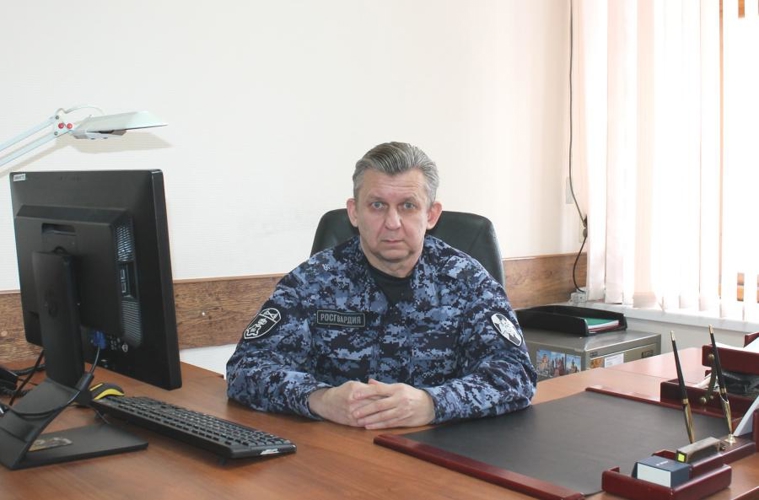 Заместитель начальника Управления вневедомственной охраны проведет прямую линию с гражданами по вопросу трудоустройства на службу в Росгвардию и поступления в ведомственные институты