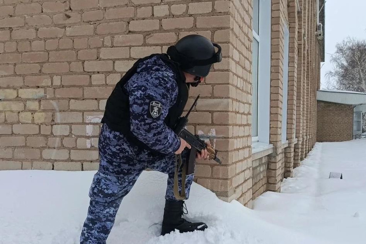 В Оренбургской области сотрудники Росгвардии приняли участие в антитеррористическом учении