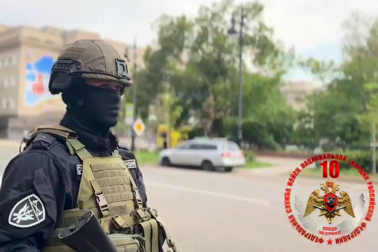 Жители Оренбурга смогут задать вопросы о приеме на службу в ходе прямой линии с сотрудниками ОМОН «Кобра»