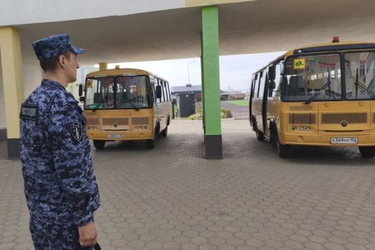 В Оренбургской области росгвардейцы приняли участие в учениях по отработке действий при чрезвычайных ситуациях