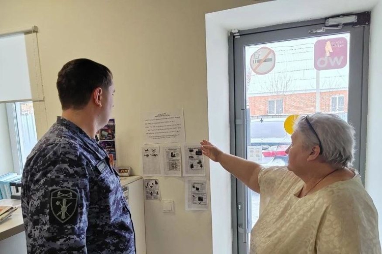 В Оренбургской области росгвардейцы проводят обследование и категорирование объектов почтовой связи 