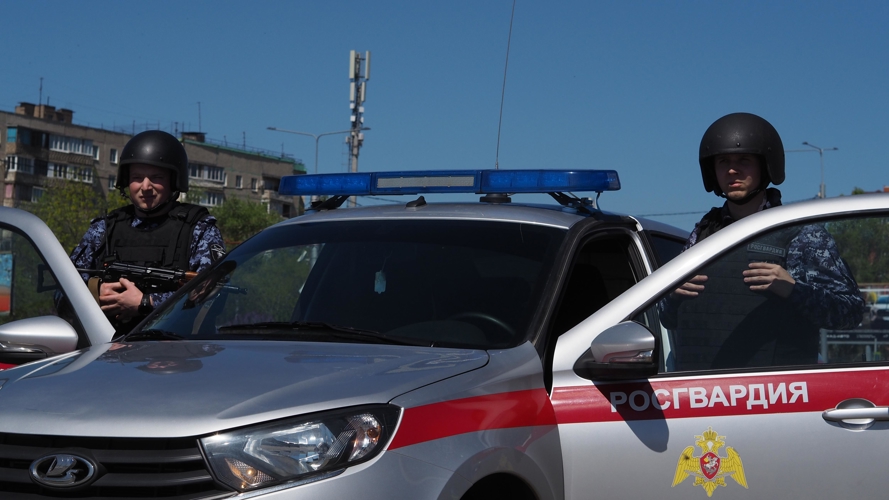 В Оренбургской области росгвардейцы задержали дебошира в медицинском учреждении 