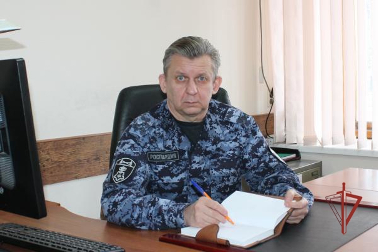 Заместитель начальника Управления вневедомственной охраны проведет прямую линию с гражданами по вопросу трудоустройства на службу в Росгвардию и поступления в ведомственные институты