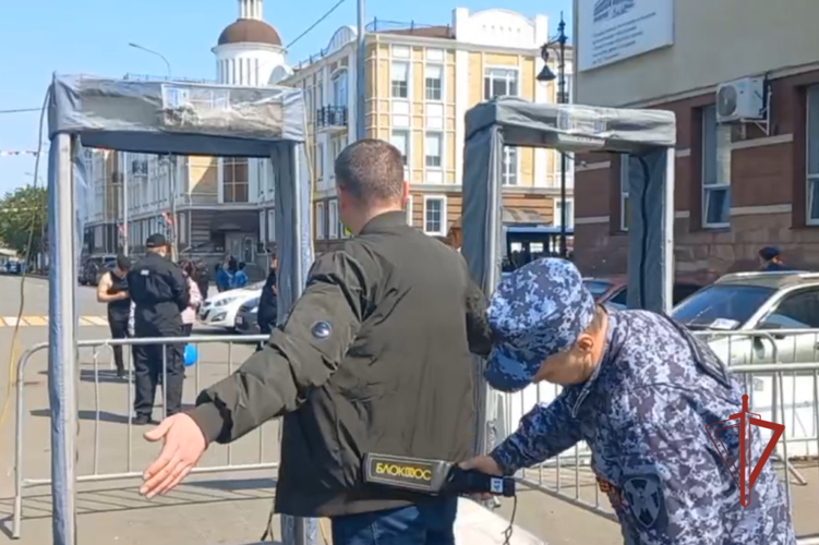 В Оренбургской области Росгвардия обеспечивает безопасность жителей региона в День Победы