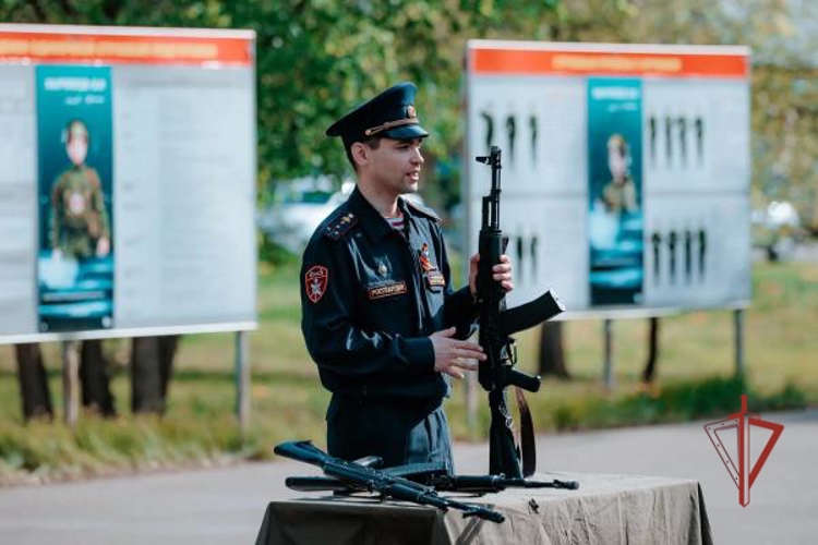 В Оренбурге росгвардеец принял участие в региональном слете молодежи