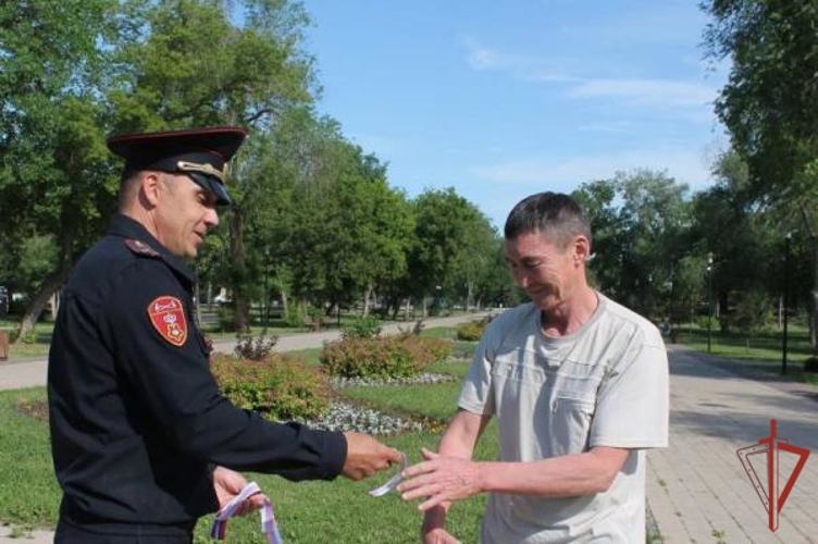 В Оренбургской области росгвардейцы принимают участие в мероприятиях в честь Дня России