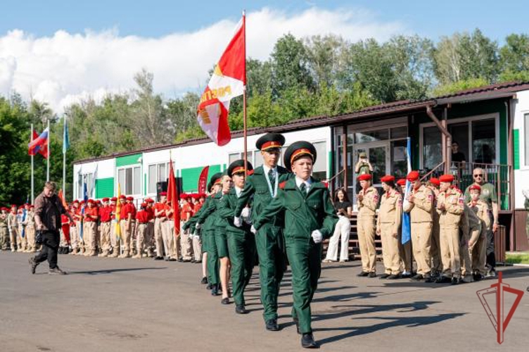 В Оренбурге подшефные кадеты Росгвардии заняли 2 место в региональном этапе Всероссийской военно-патриотической игры «Зарница 2.0»