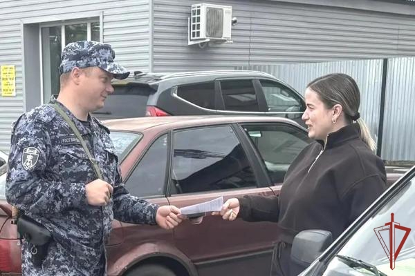 В Оренбургской области росгвардейцы проводят акцию «Безопасный отпуск»