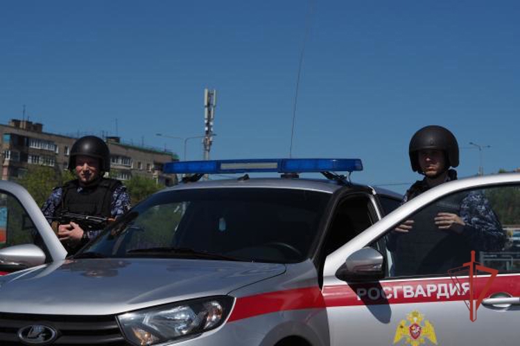 В Оренбургской области росгвардейцы задержали дебошира в медицинском учреждении 